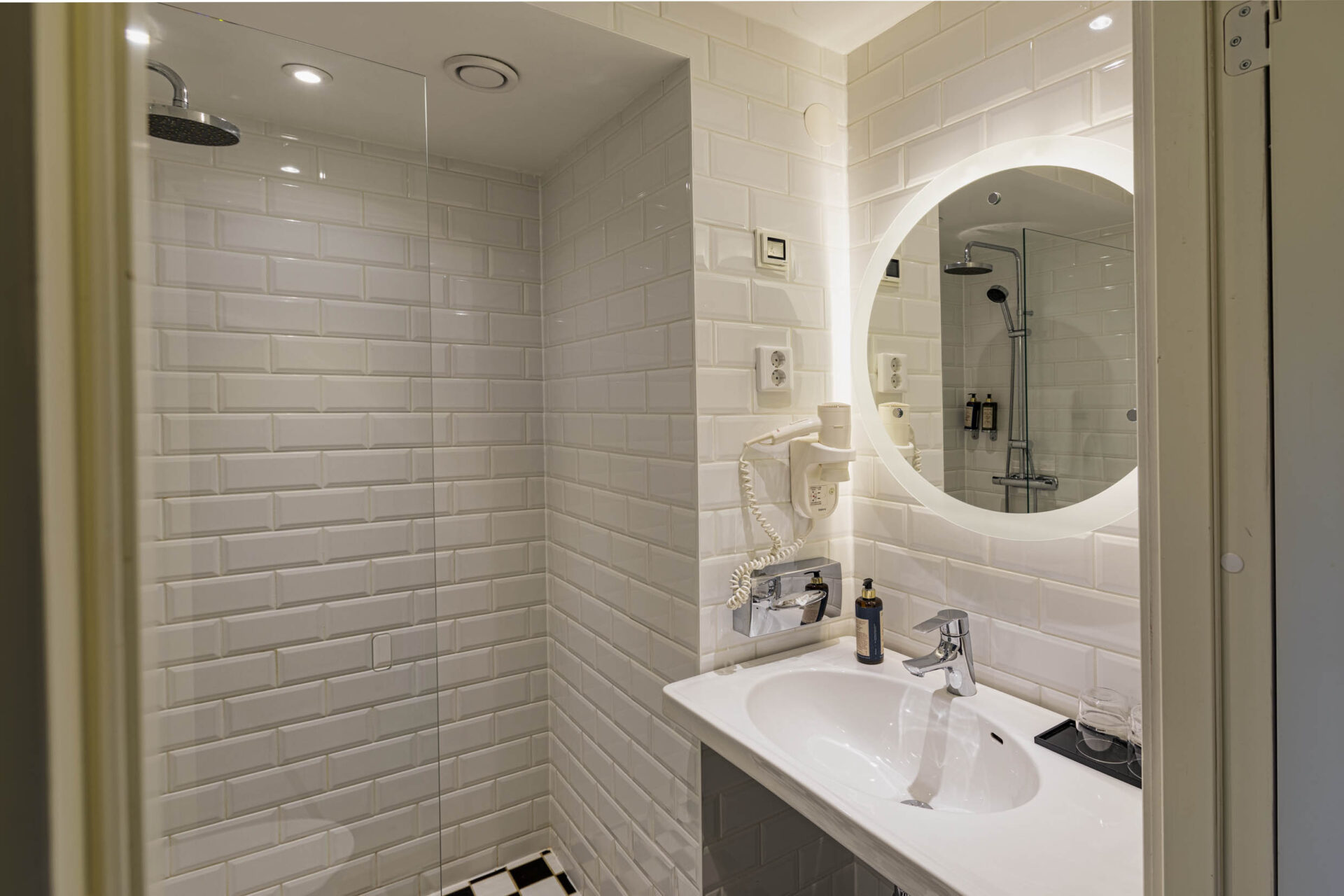 hotellrum 13